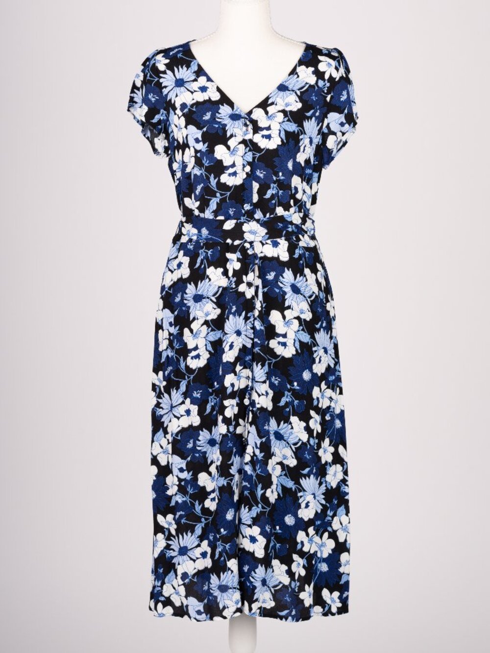 Talbots Petite V-Neck Blue White Floral Midi Dress Short Sleeve NWT Size 8P